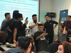 Kisah 8: Projek Gunting Rambut